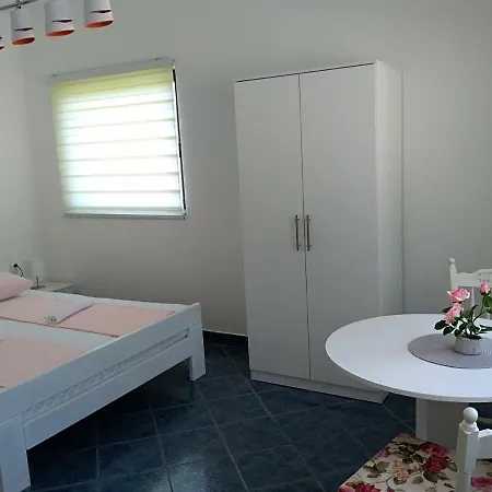 Apartman Besker